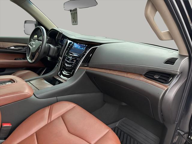 used 2019 Cadillac Escalade ESV car, priced at $37,987