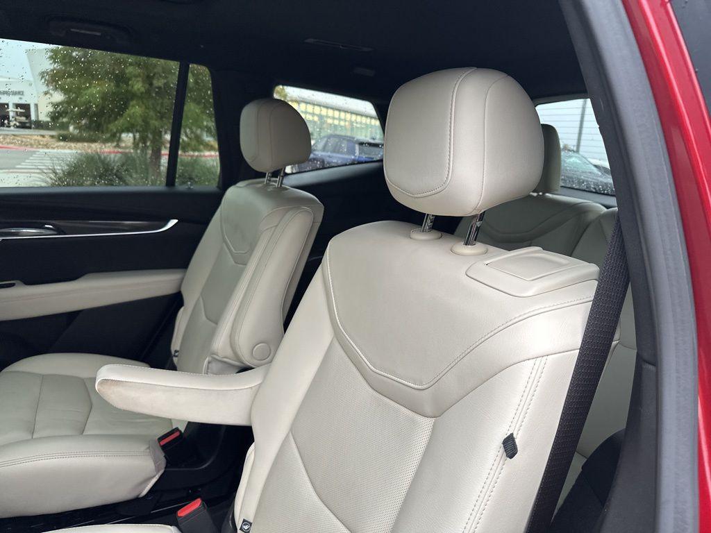 used 2023 Cadillac XT6 car, priced at $43,799