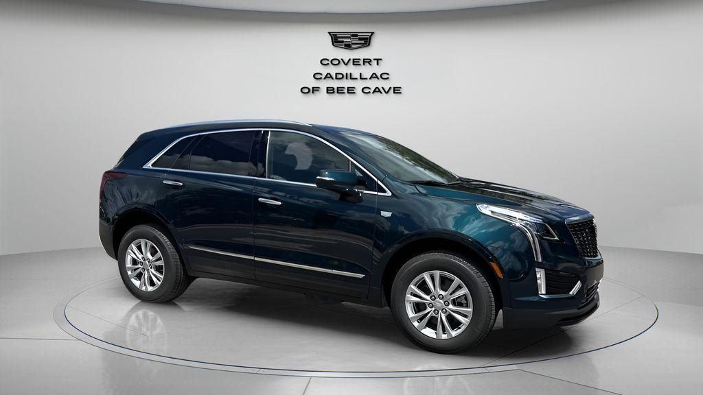 new 2025 Cadillac XT5 car, priced at $44,915