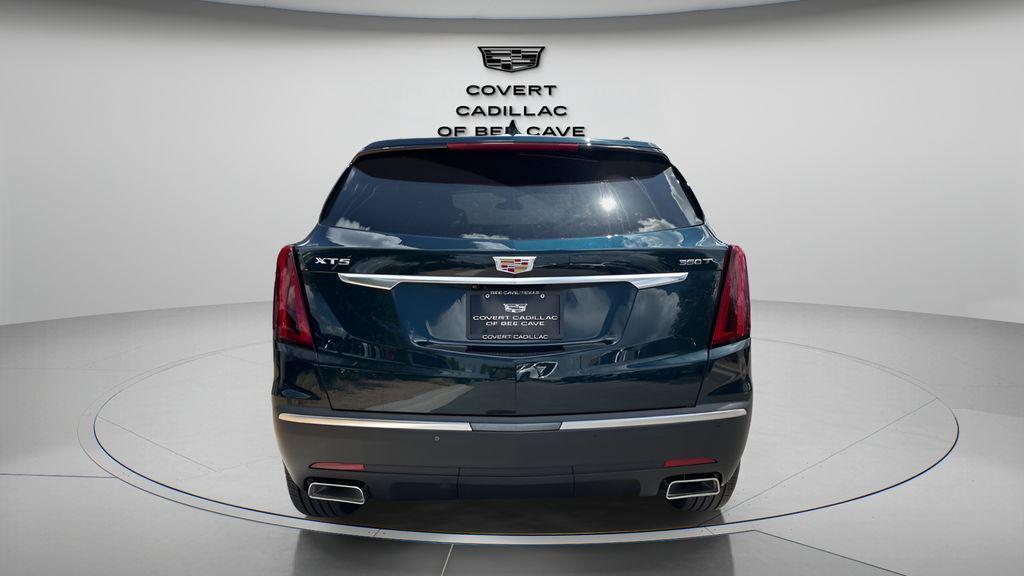 new 2025 Cadillac XT5 car, priced at $44,915