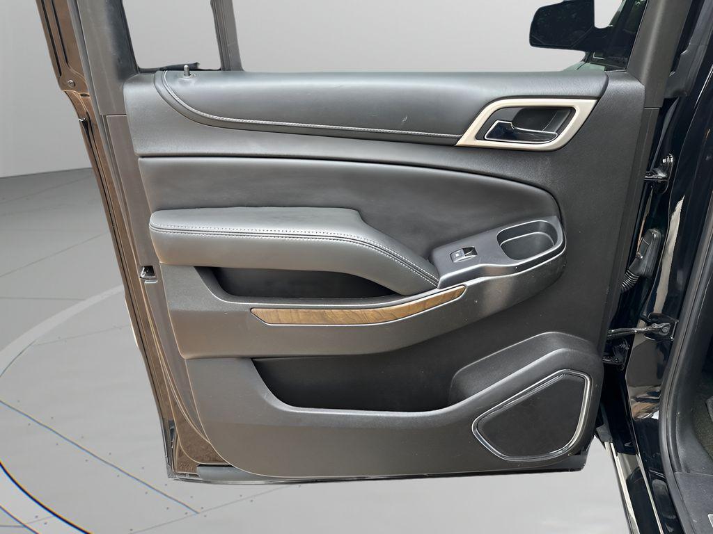 used 2018 GMC Yukon XL car, priced at $30,477