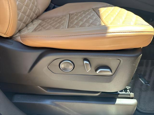 used 2023 Cadillac Escalade ESV car, priced at $71,997