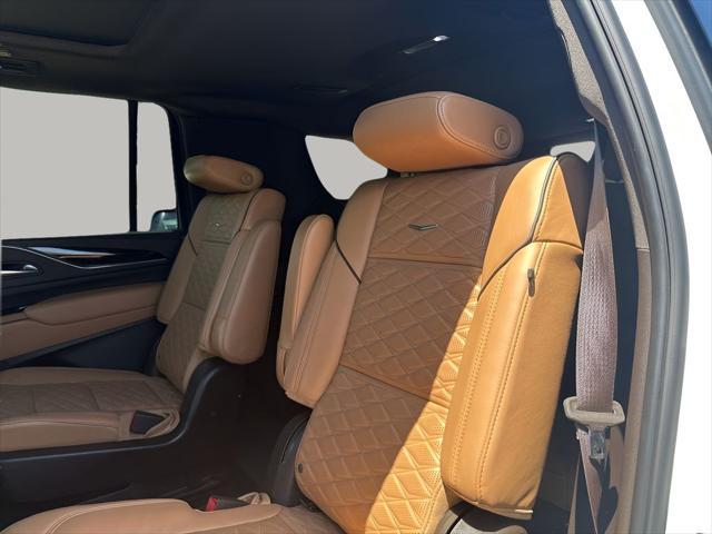 used 2023 Cadillac Escalade ESV car, priced at $71,997
