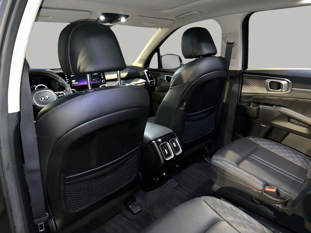 used 2021 Kia Sorento car, priced at $23,399