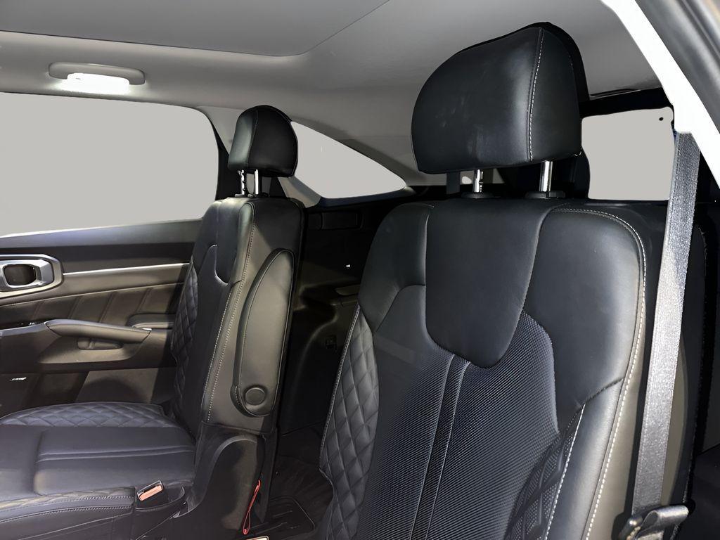 used 2021 Kia Sorento car, priced at $23,399