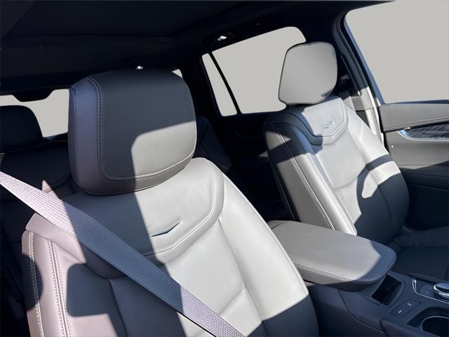 new 2025 Cadillac XT6 car, priced at $59,485