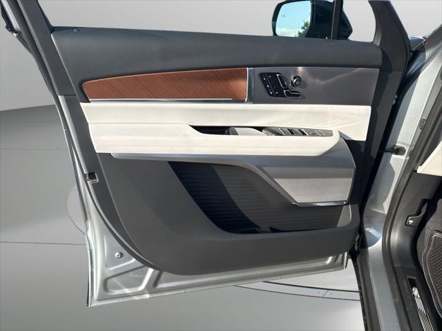 new 2026 Cadillac VISTIQ car, priced at $79,090