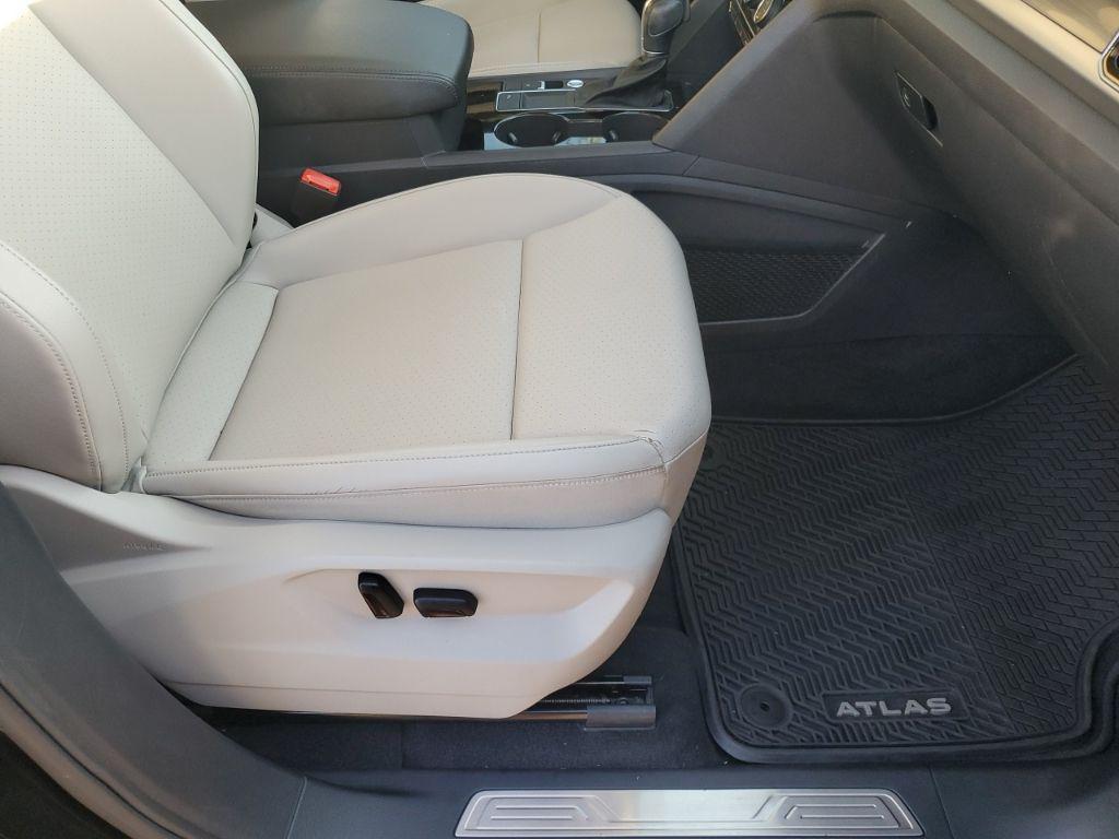 used 2018 Volkswagen Atlas car, priced at $17,221