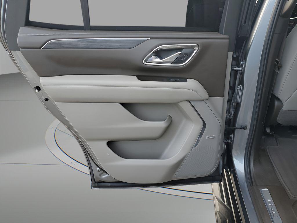 used 2022 GMC Yukon car, priced at $52,460