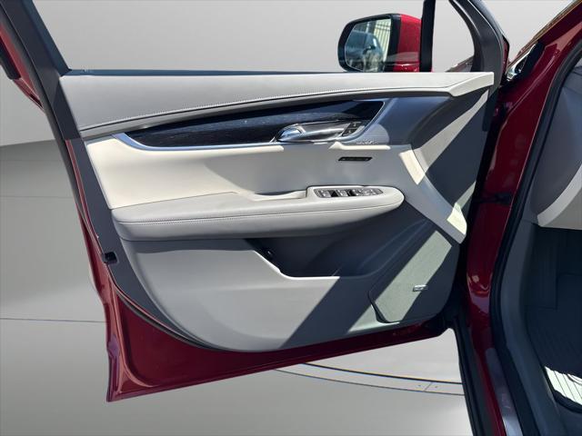 new 2025 Cadillac XT6 car, priced at $61,259