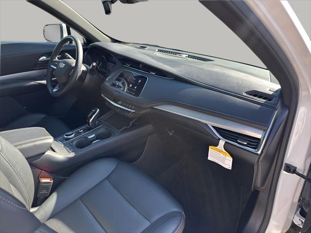 used 2022 Cadillac XT4 car, priced at $26,734