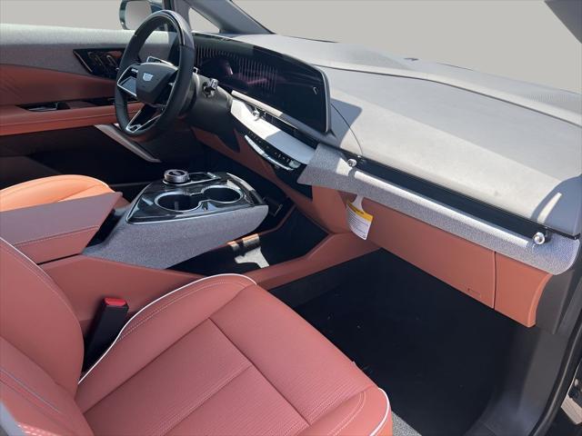 new 2025 Cadillac OPTIQ car, priced at $58,689