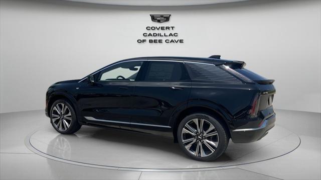 new 2025 Cadillac OPTIQ car, priced at $58,689