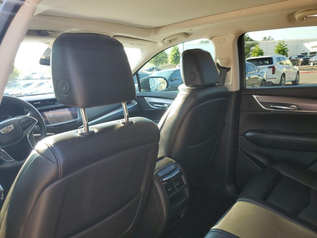 used 2017 Cadillac XT5 car, priced at $18,993