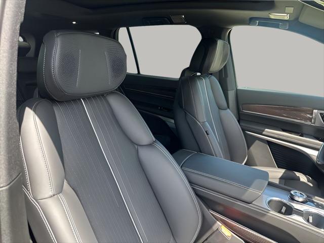 new 2026 Cadillac VISTIQ car, priced at $80,215