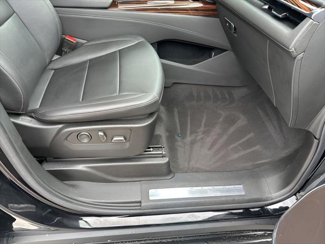 used 2022 Cadillac Escalade ESV car, priced at $49,599