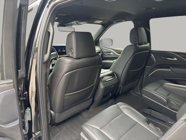 used 2022 Cadillac Escalade ESV car, priced at $49,599
