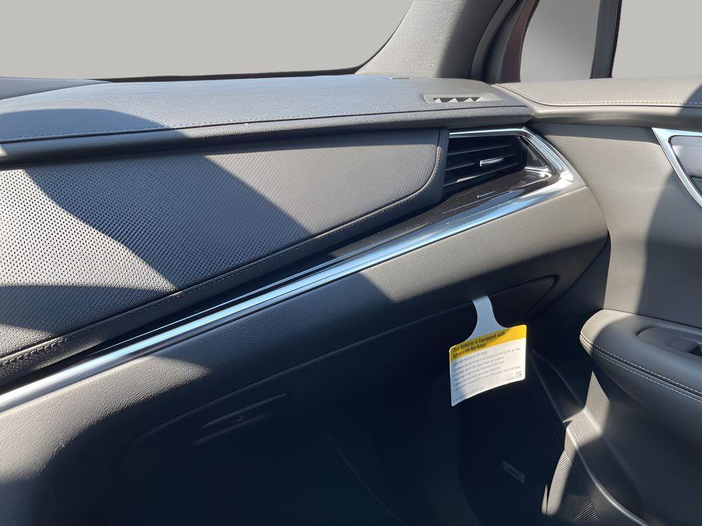 new 2025 Cadillac XT6 car, priced at $41,815