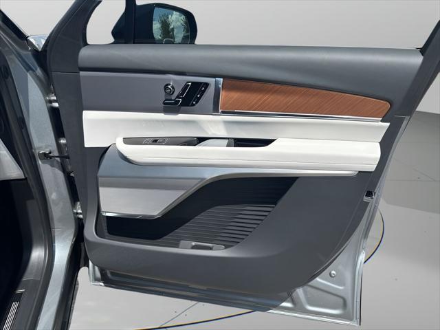 new 2026 Cadillac VISTIQ car, priced at $79,690