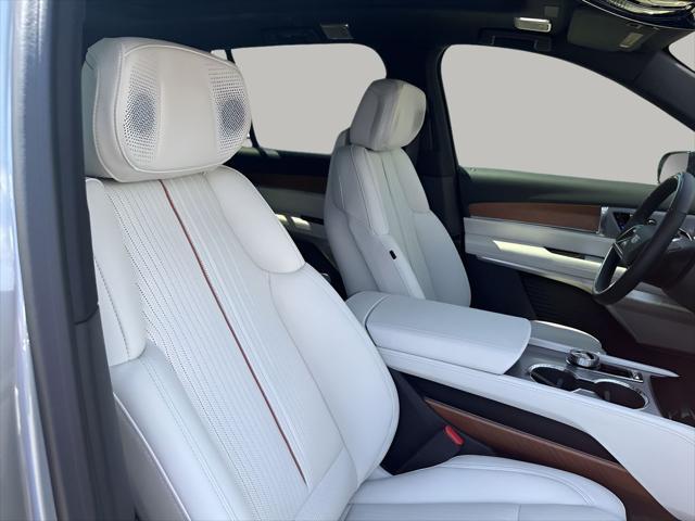 new 2026 Cadillac VISTIQ car, priced at $79,690