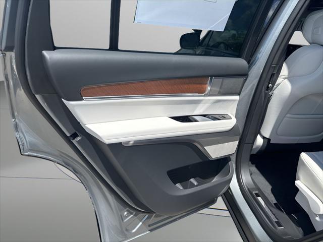 new 2026 Cadillac VISTIQ car, priced at $79,690