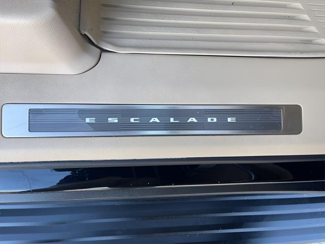 used 2021 Cadillac Escalade ESV car, priced at $69,999