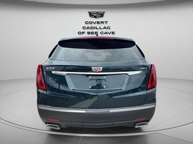 new 2025 Cadillac XT5 car, priced at $45,539