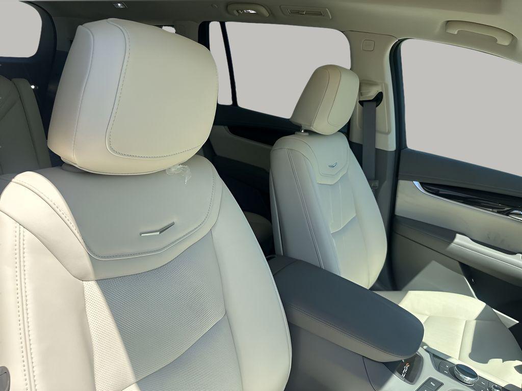 new 2025 Cadillac XT6 car, priced at $60,659