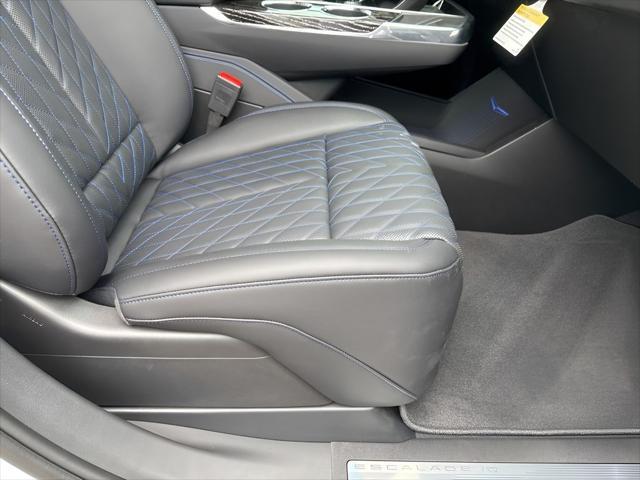 new 2025 Cadillac Escalade IQ car, priced at $136,265