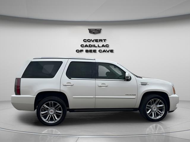 used 2014 Cadillac Escalade car, priced at $25,997