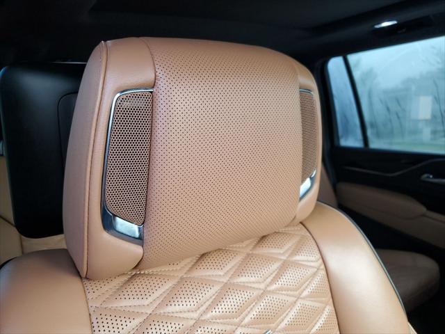 used 2021 Cadillac Escalade ESV car, priced at $59,799