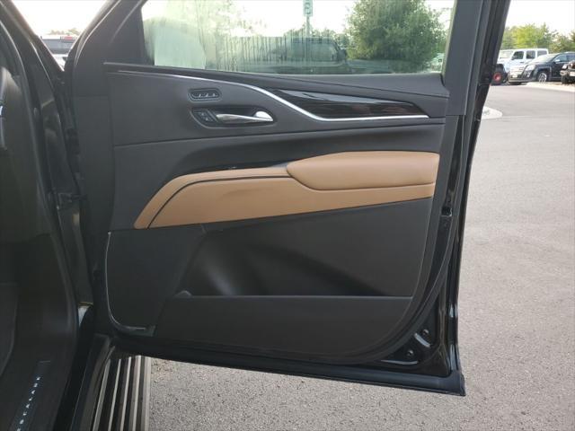 used 2021 Cadillac Escalade ESV car, priced at $59,799