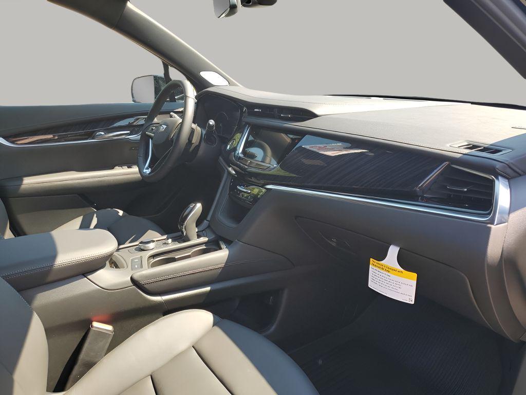 new 2025 Cadillac XT6 car, priced at $56,865