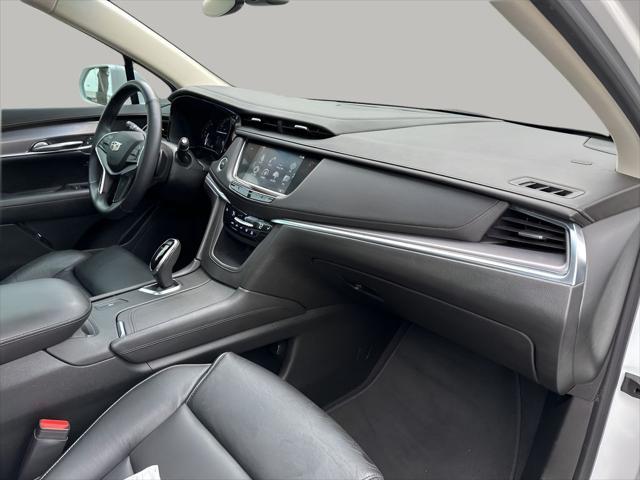 used 2017 Cadillac XT5 car, priced at $19,199