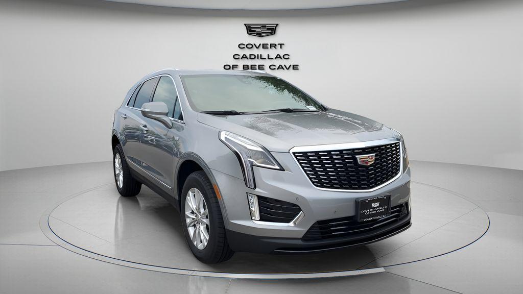 new 2025 Cadillac XT5 car, priced at $44,290