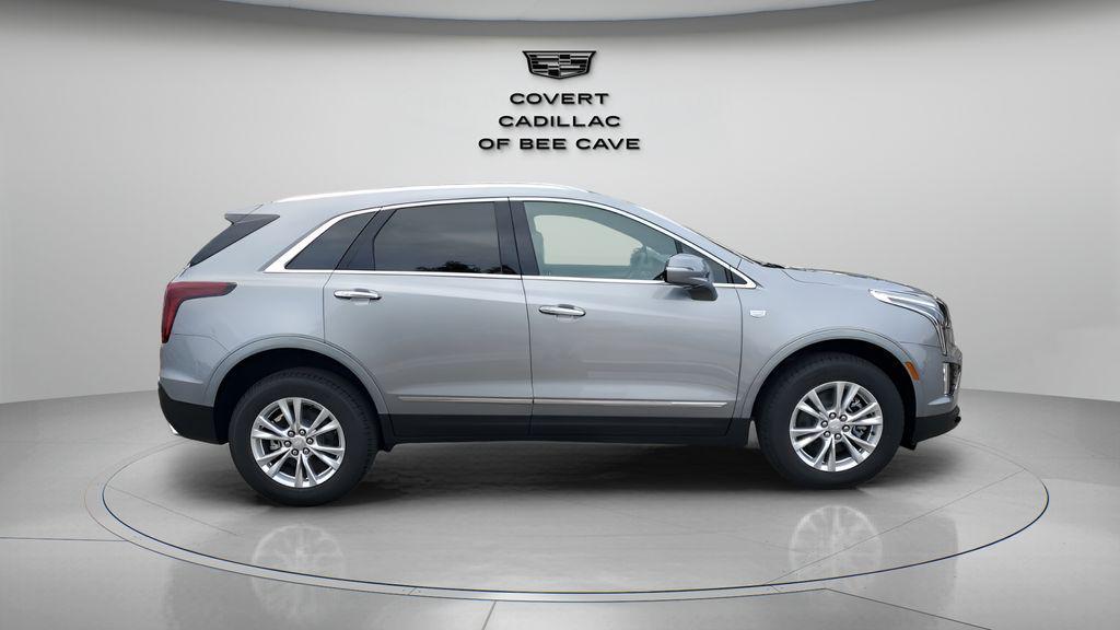 new 2025 Cadillac XT5 car, priced at $44,290