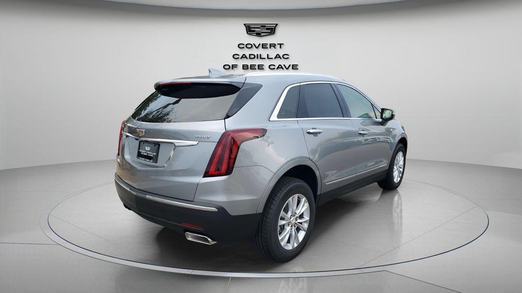 new 2025 Cadillac XT5 car, priced at $44,290