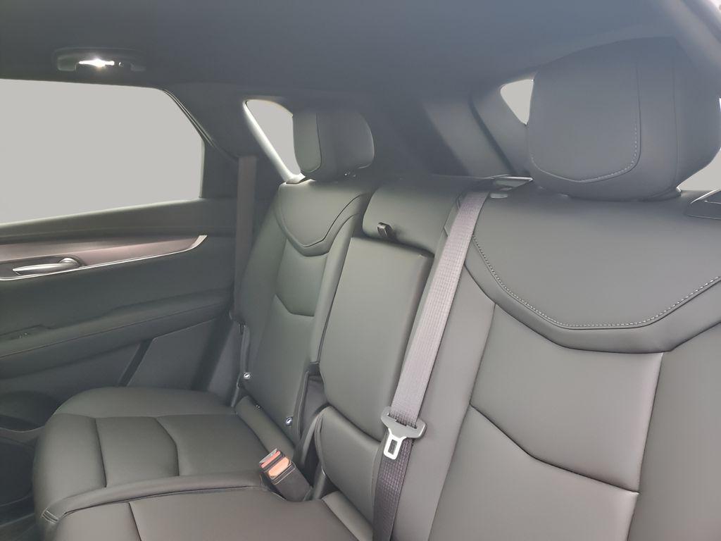 new 2025 Cadillac XT5 car, priced at $44,290
