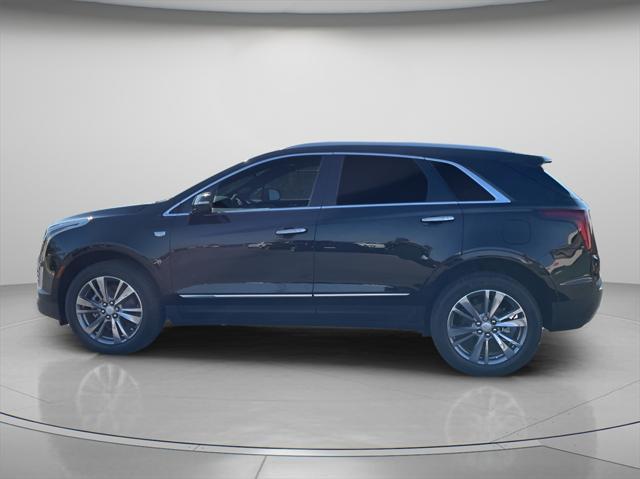 new 2025 Cadillac XT5 car, priced at $51,615