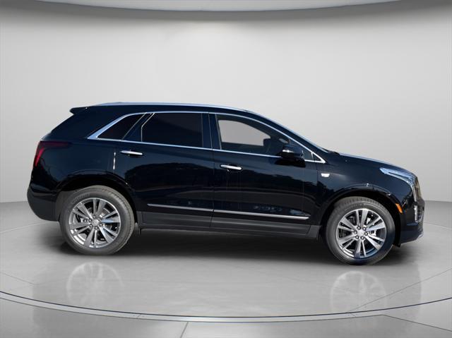 new 2025 Cadillac XT5 car, priced at $51,615