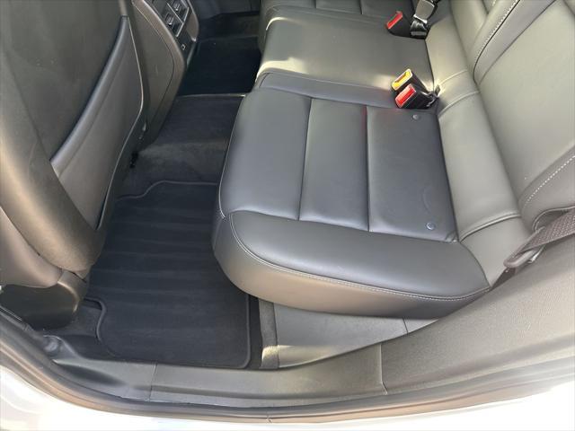 used 2022 Cadillac XT4 car, priced at $30,330