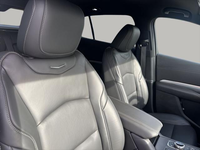used 2022 Cadillac XT4 car, priced at $30,330