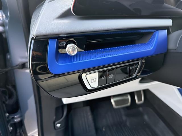 new 2025 Cadillac OPTIQ car, priced at $57,770