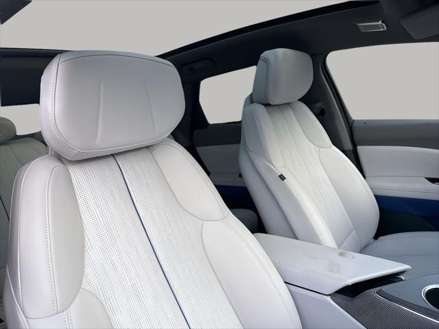 new 2025 Cadillac OPTIQ car, priced at $57,770
