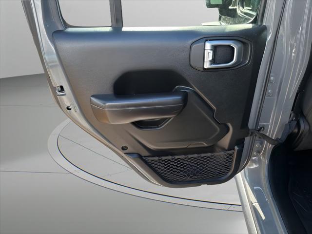 used 2019 Jeep Wrangler Unlimited car, priced at $27,997