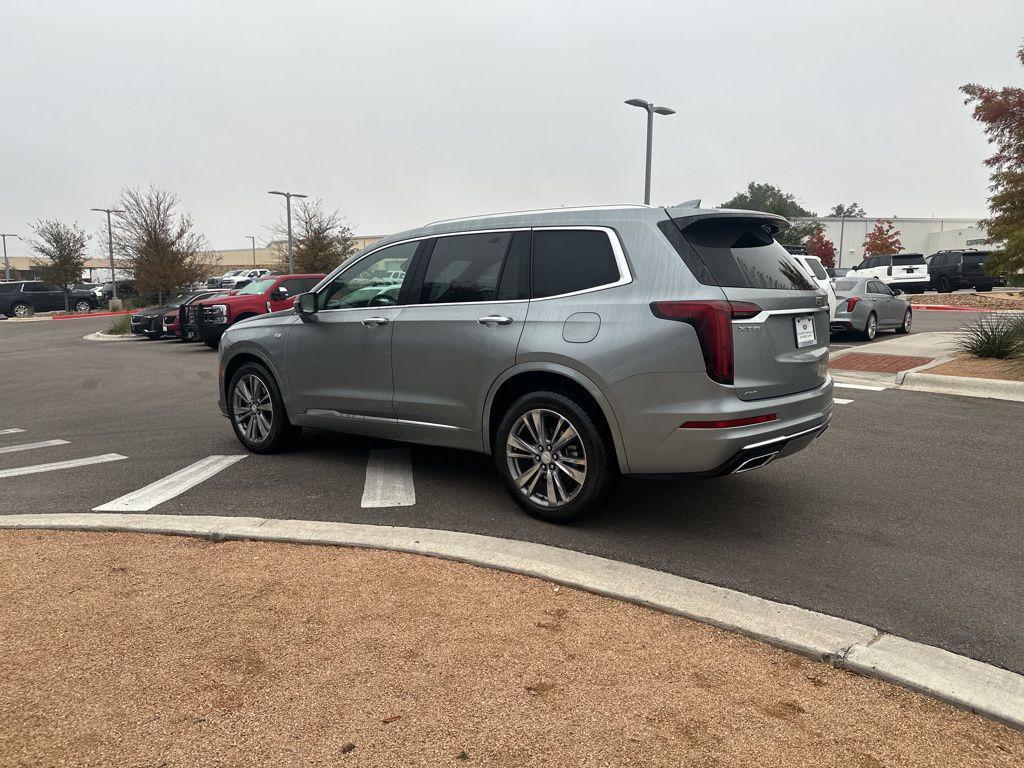 used 2025 Cadillac XT6 car, priced at $42,987
