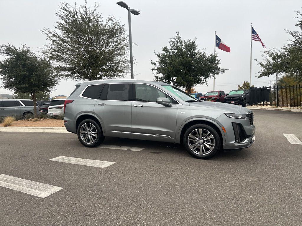 used 2025 Cadillac XT6 car, priced at $42,987