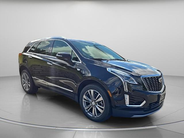 new 2025 Cadillac XT5 car, priced at $55,890