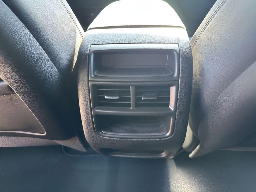 new 2025 Cadillac XT5 car, priced at $44,290
