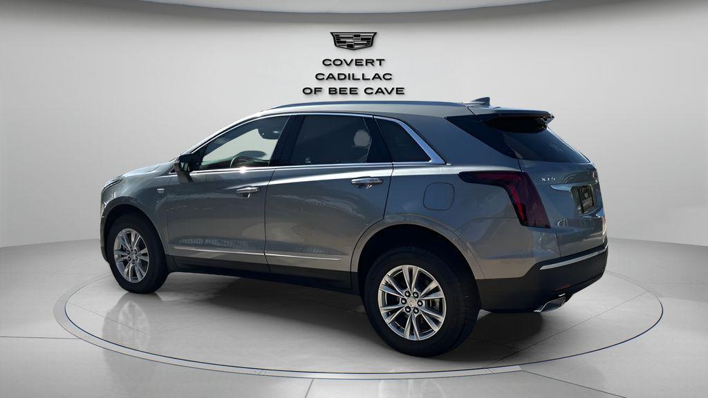 new 2025 Cadillac XT5 car, priced at $44,290